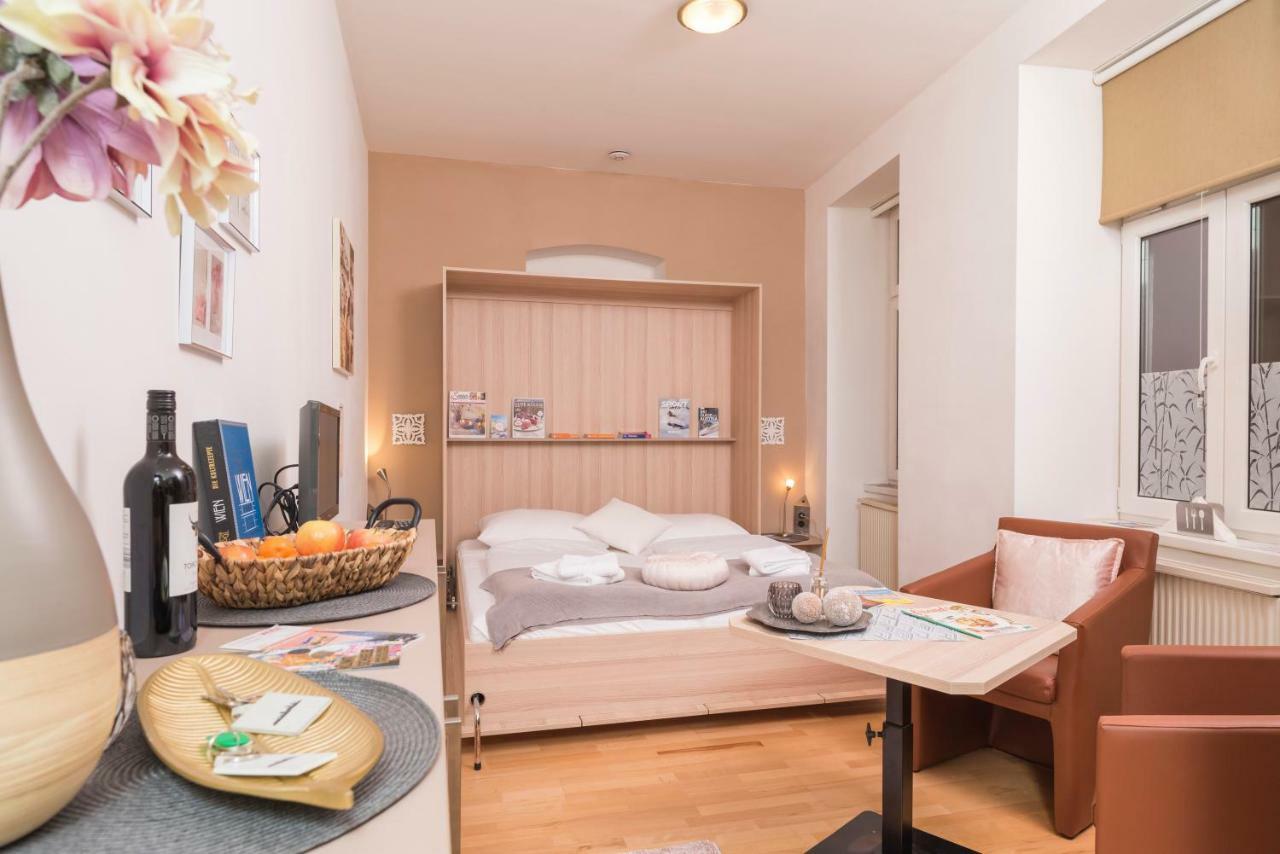 Apartamento Tiny Hideaway Viena Exterior foto
